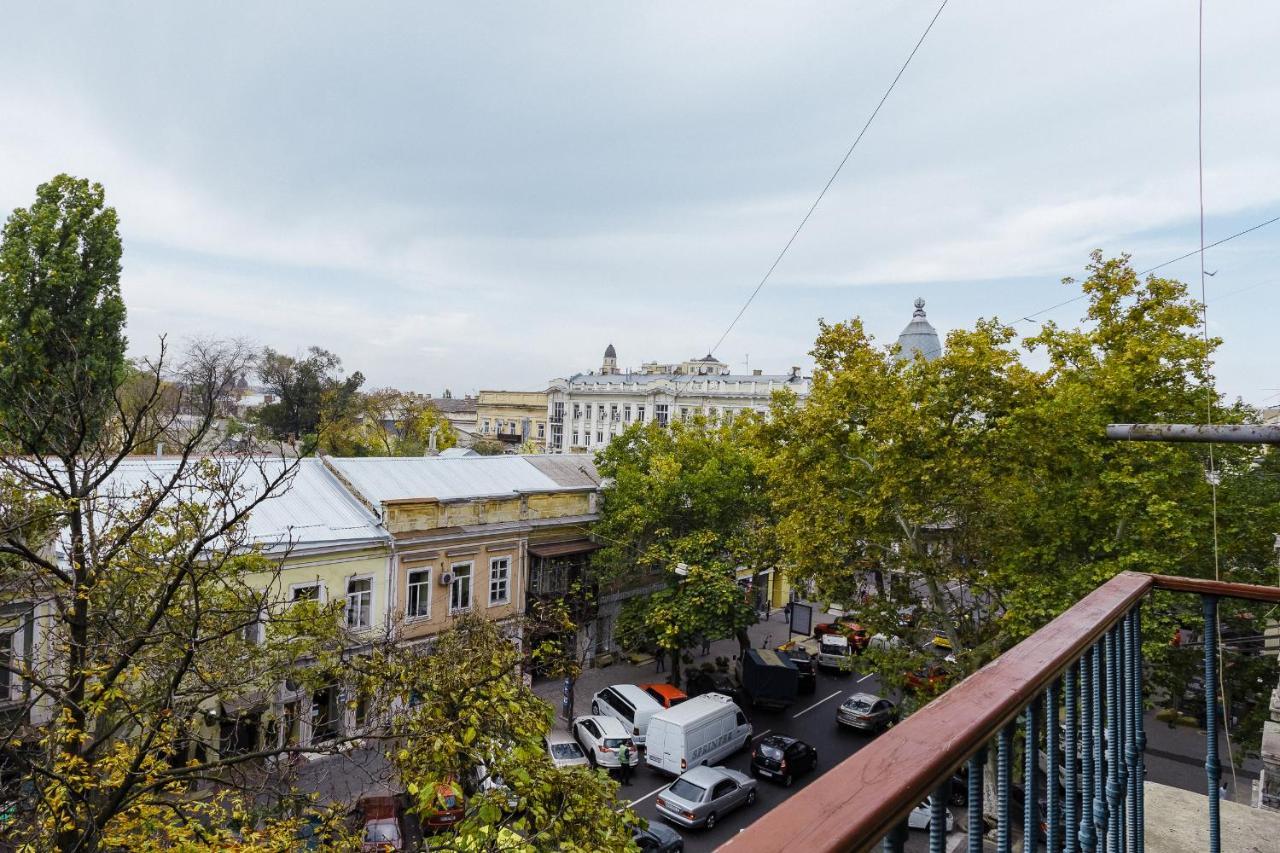 2 Bedroom On Deribasovskaya Str. Odessza Kültér fotó