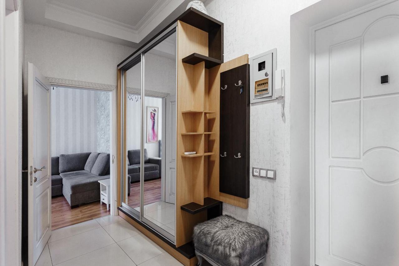 2 Bedroom On Deribasovskaya Str. Odessza Kültér fotó