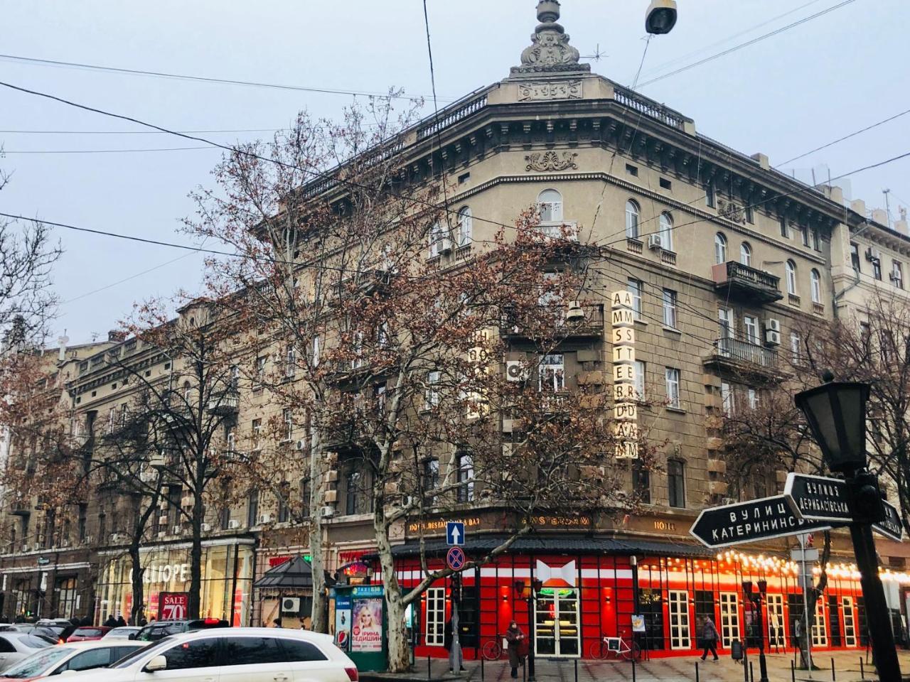 2 Bedroom On Deribasovskaya Str. Odessza Kültér fotó